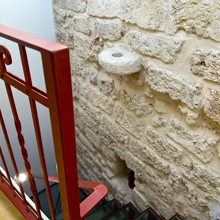 Apartman Palazzo Barone,nel Cuore Del Borgo Antico.