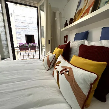 Palazzo Barone,nel Cuore Del Borgo Antico. Apartman Bari